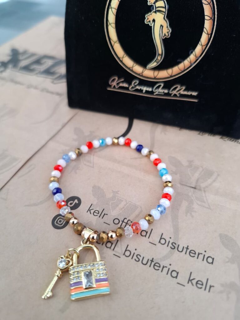 Pulsera cristales multicolor candado y llave – Pul12