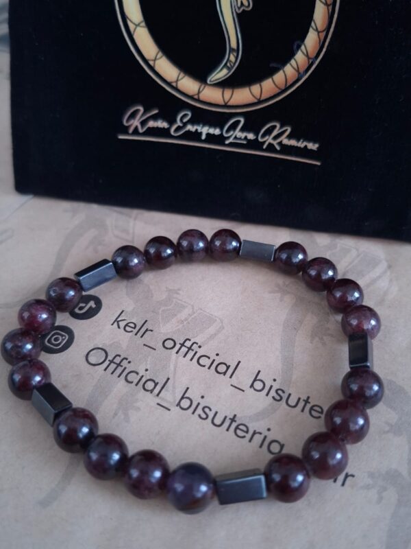 Pulsera Granada Natural con Separadores Hematites – Pul40